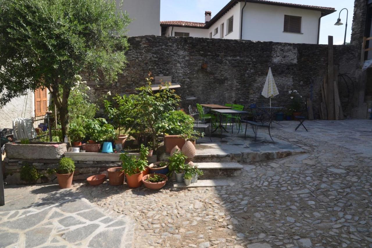 Antica Sosta Dei Viandanti Bed & Breakfast Cadenazzo Exterior photo